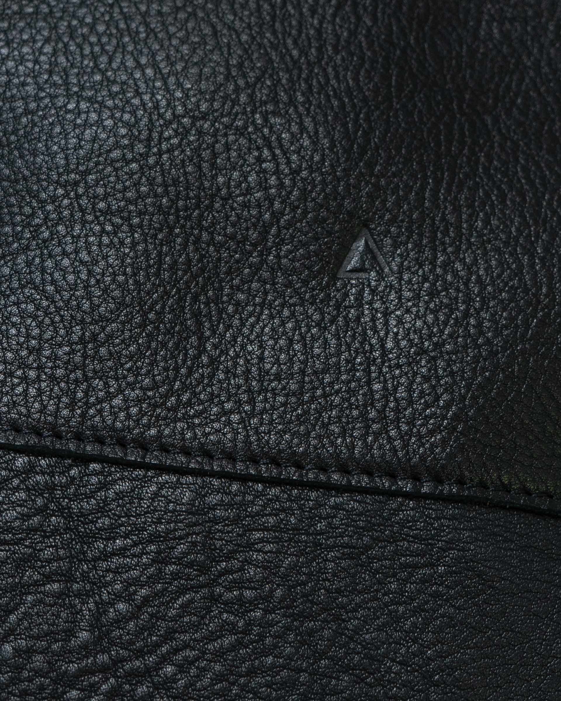 #farbe_schwarz