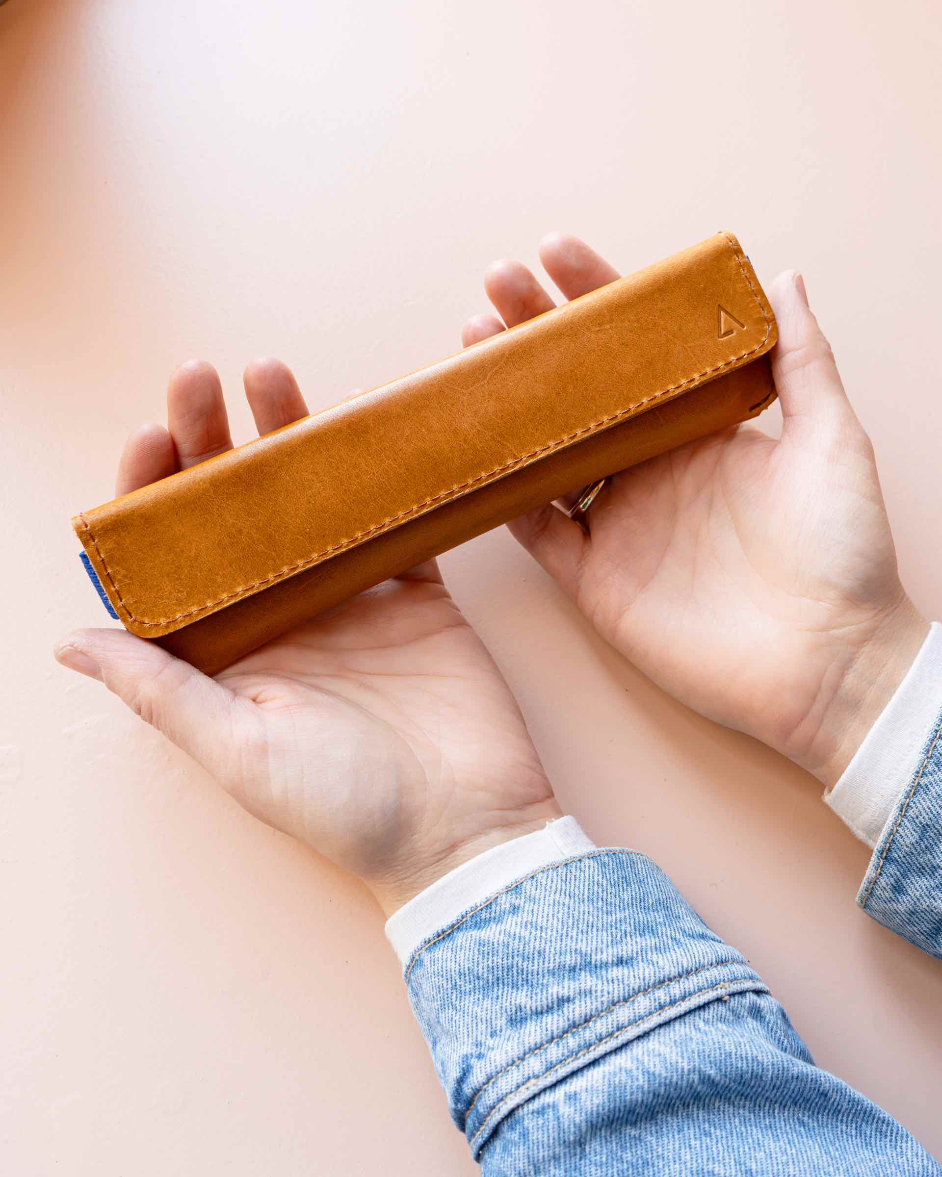 #farbe_cognac geölt