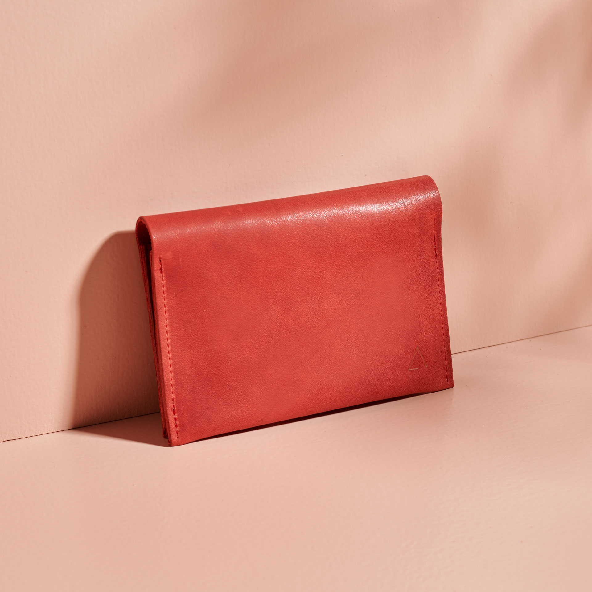 Portemonnaie OLI LARGE in rot aus nachhaltigem Naturleder