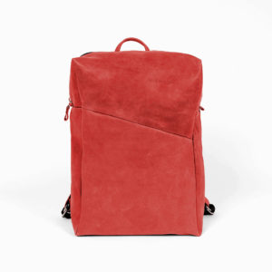 Rucksack NEO Large aus nachhaltigem Naturleder in Rot mit extra weiter Öffnung