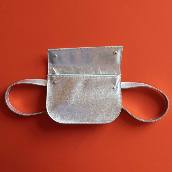 CROSSBODY BAG TEA / SILBER – Bild 13